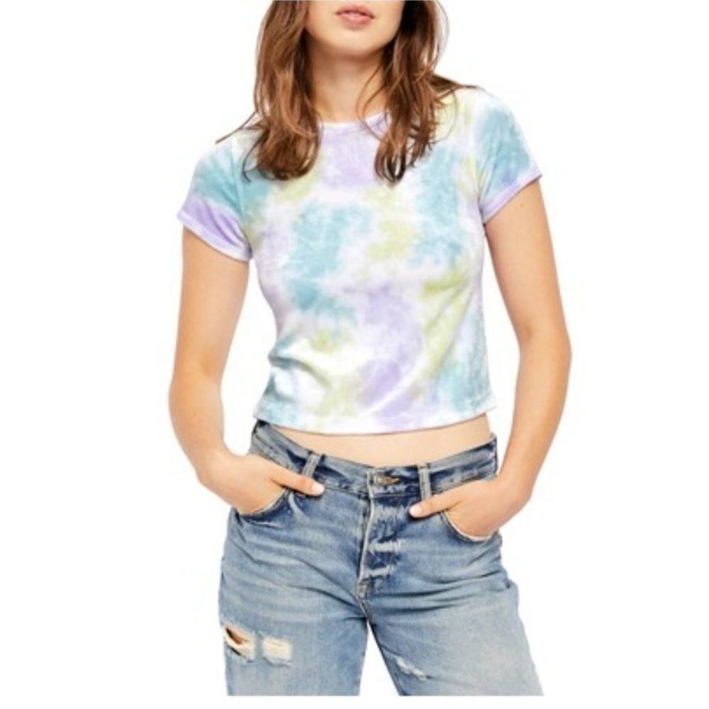FREE PEOPLE 90s Y2K Velvet Short Sleeve Boxy Cropped Watercolor Baby Tee M
